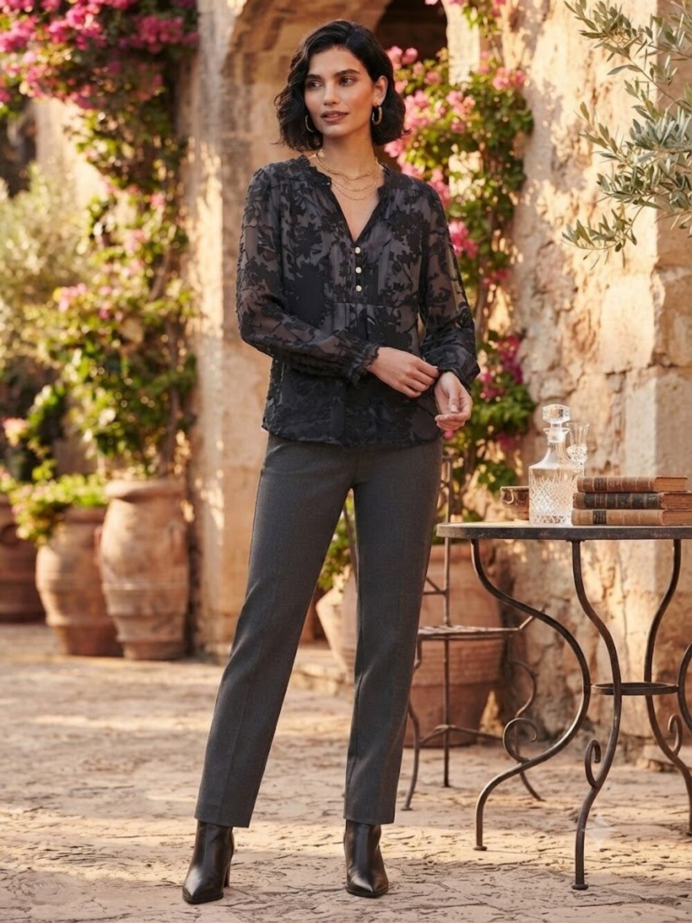 Diane Von Furstenberg Navy and Black Floral Burnout Blouse Size 10 - Picture 2 of 7